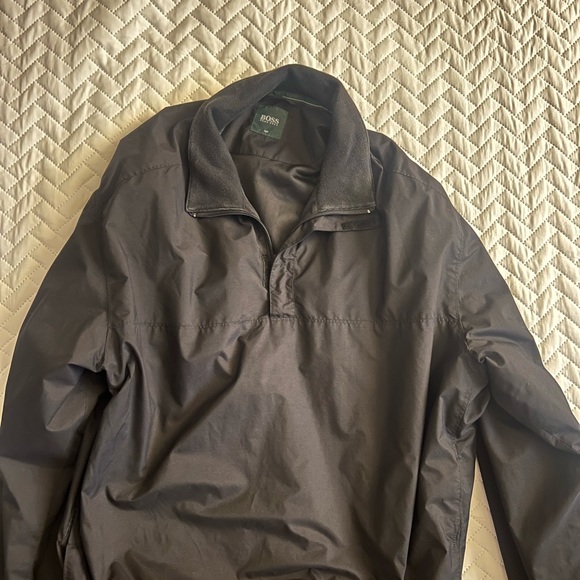 Great condition Hugo Boss Golf Jacket size L - Picture 2 of 3